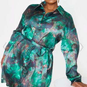 PLUS GREEN FLAME TIE DYE PRINTED TIE WAIST SHIRT DRESS
